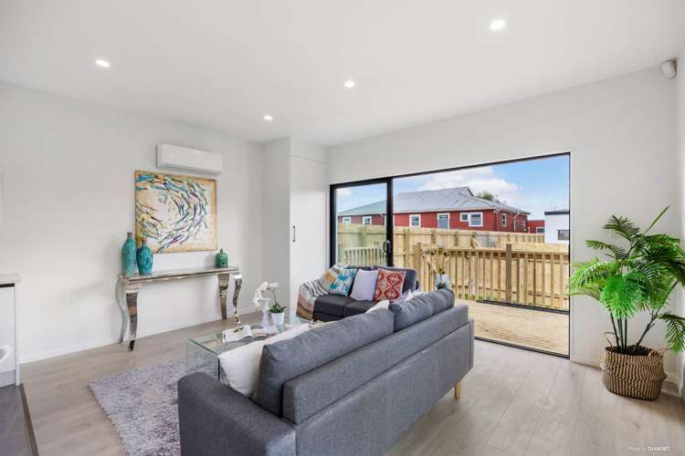 63a Flanshaw Road Te Atatu South_14