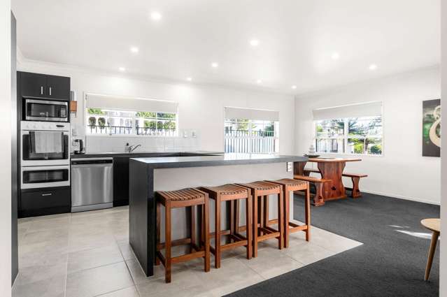 42 Gilbass Avenue Hamilton Lake_3