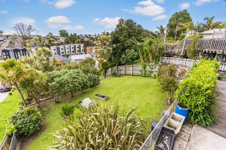 106 Rosier Road Glen Eden_13