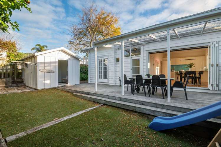 54 Wairoa Road Narrow Neck_13