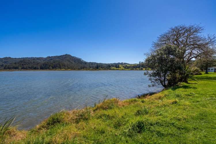20 Marquet Place Tairua_8