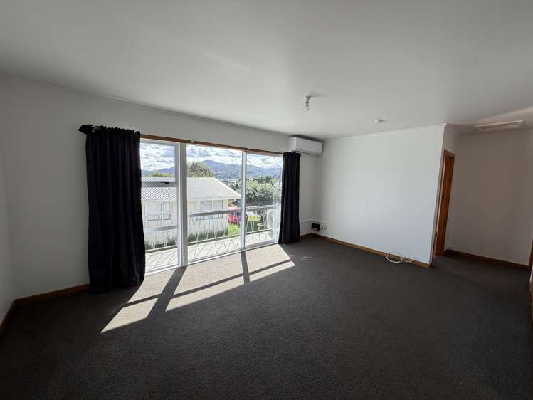 3/22 Raewyn Street Morningside_2