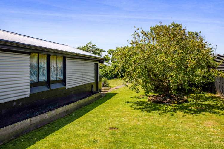 48 Camberwell Road Hawera_16