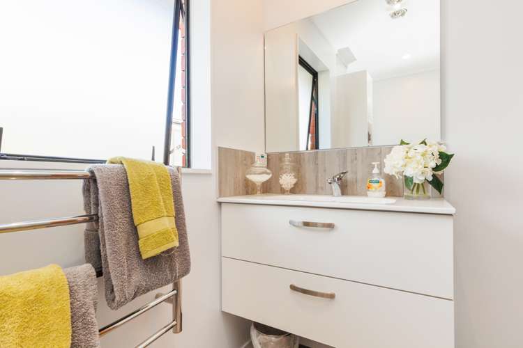 10b Elizabeth Street Palmerston North Central_13