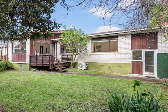 Super-sized Unit in St Heliers
