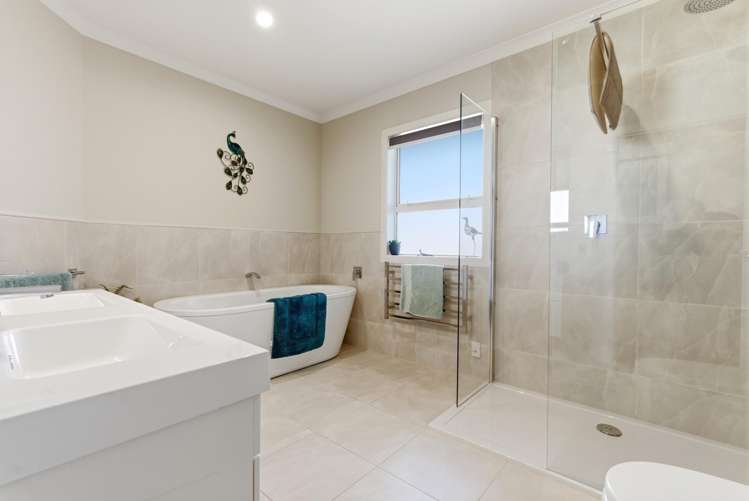 14 Lakeland Avenue Twizel_13