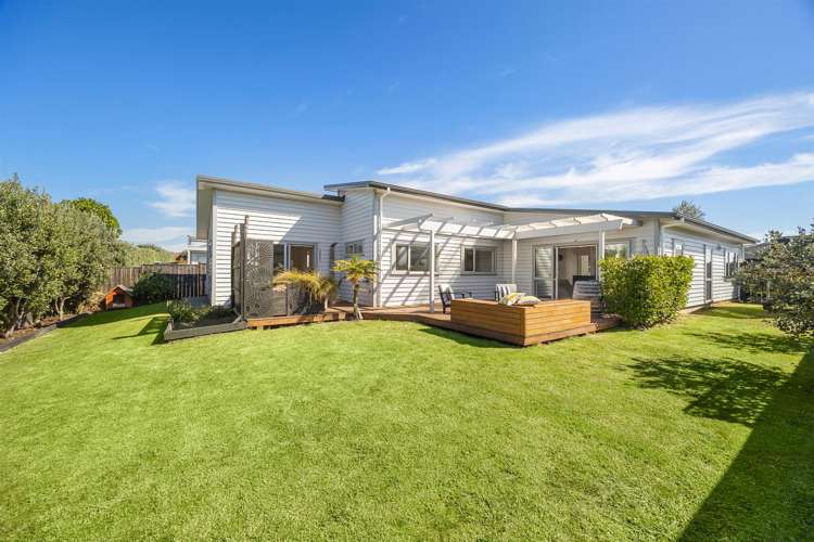 8 Sir Lincoln Drive Kumeu_25