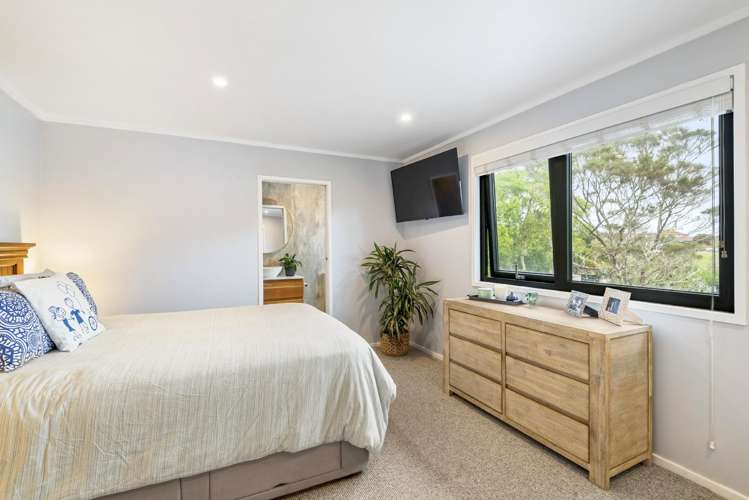 30 Bay Vista Drive Red Beach_9