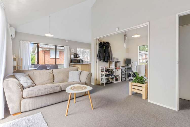 21 Seabrook Avenue New Lynn_9