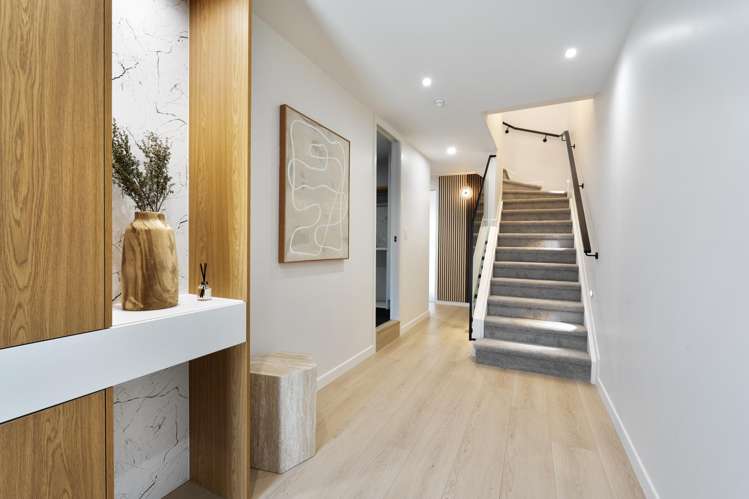 69b Chivalry Road Glenfield_3