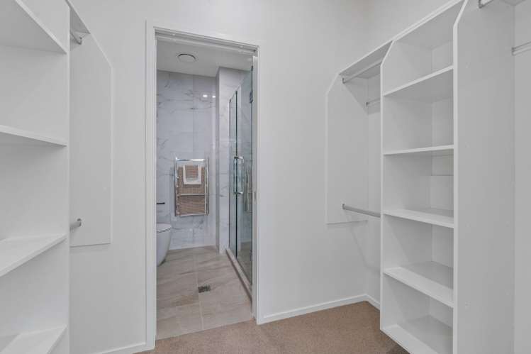 302/100 Beachcroft Avenue 10051_6