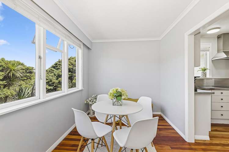 12 Raroa Place Pukerua Bay_9