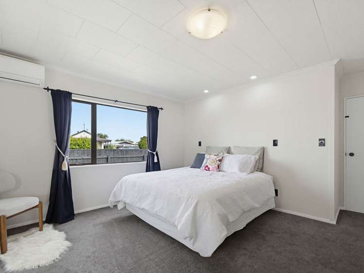 7 Willowstream Grove Cloverlea_18