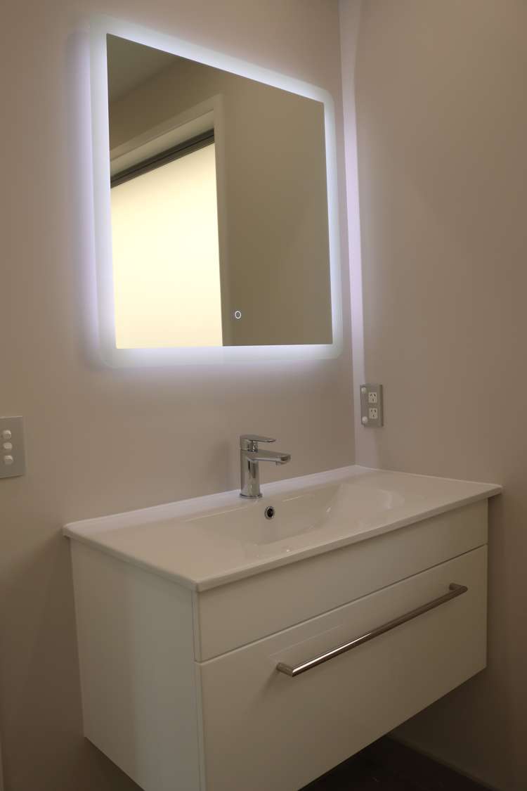 65 Leathem Crescent Pokeno_26