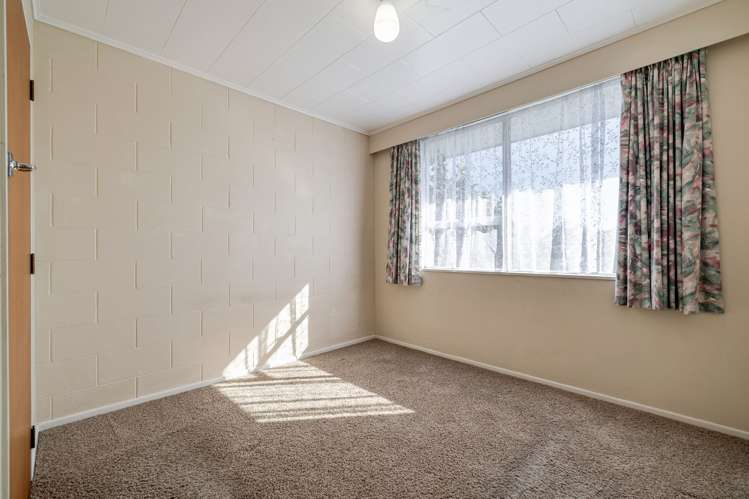 26 Westmere Place Takaro_17