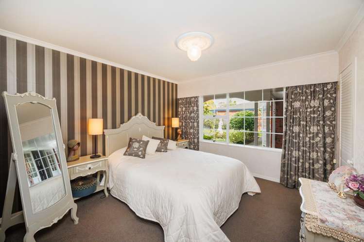 7 Woodfield Avenue Roslyn_18