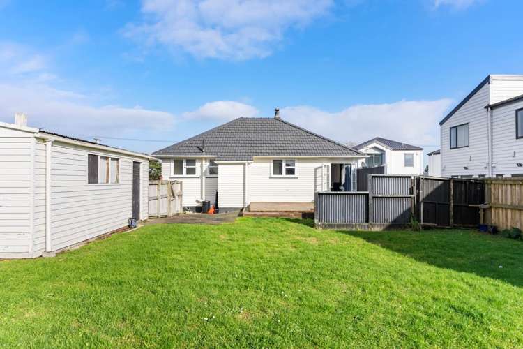 105 Porchester Road Papakura_11