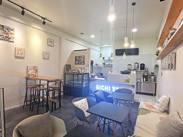 Shop 1/56-60 Hurstmere Road Takapuna_2