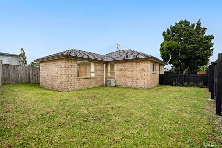 9 Les Marston Place Pukekohe_11