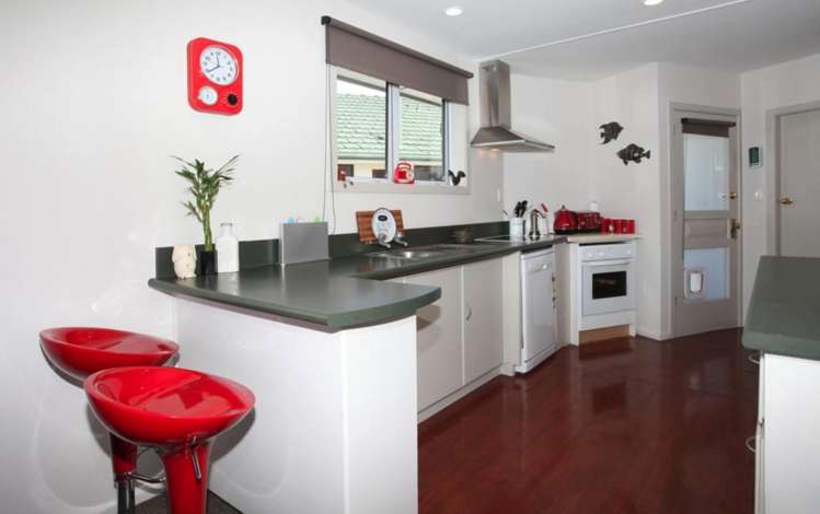 13 Ruakaka Street_3