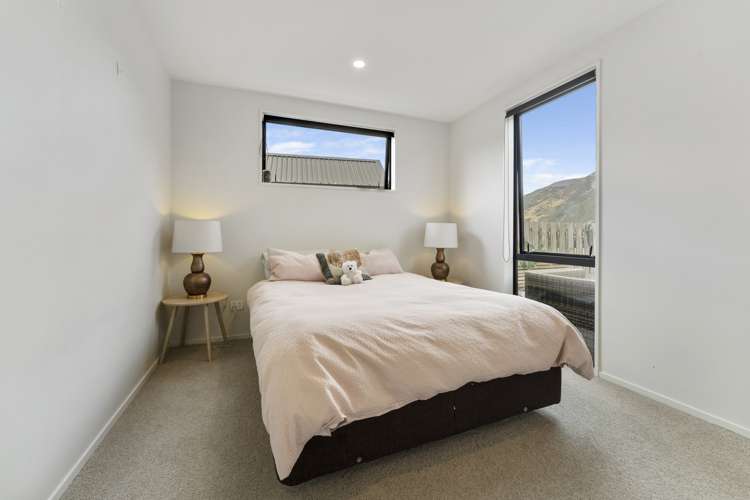 22 Huxley Place Dalefield/Wakatipu Basin_8