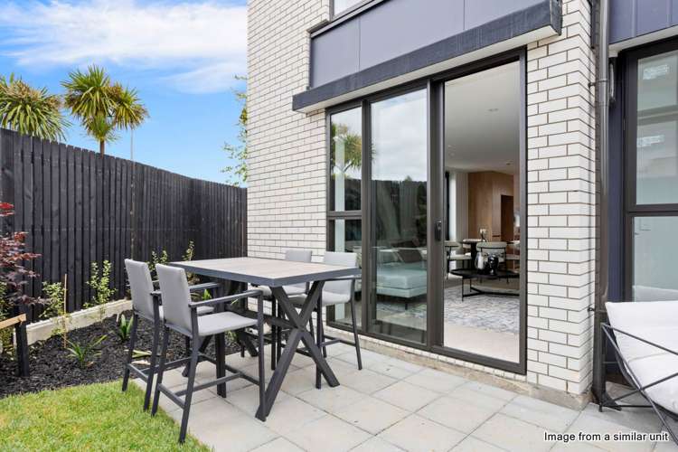 3/6 Treasure Lane Te Atatu South_2