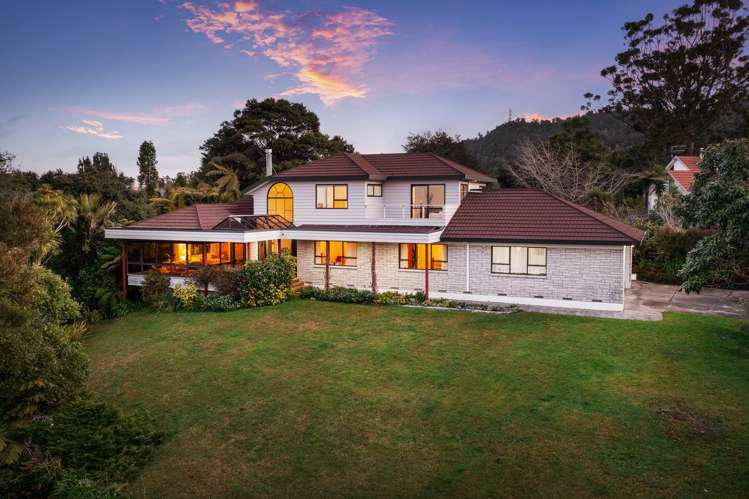 17 Atarua Gardens Waiatarua_29