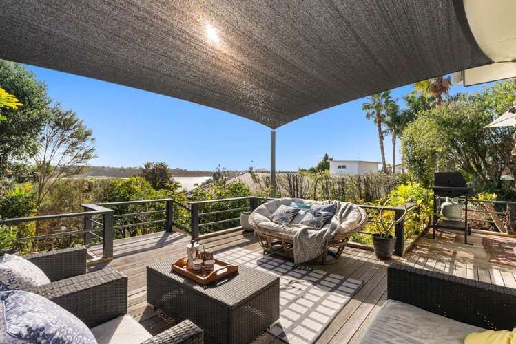 79 James Cook Drive Welcome Bay_10