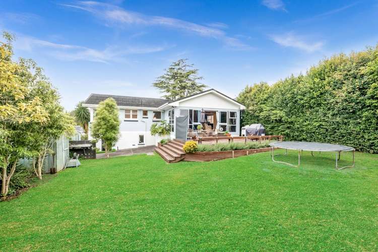 13 David Avenue Hill Park_22