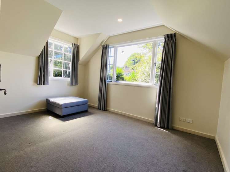 22b Golf Road Epsom_11