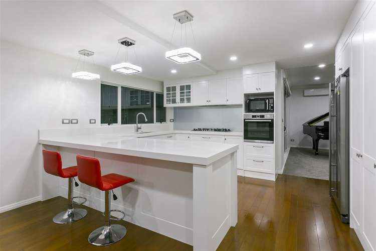 64 English Oak Drive Schnapper Rock_6