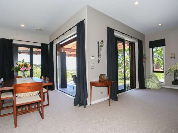 8 Outlook Terrace Taradale_9