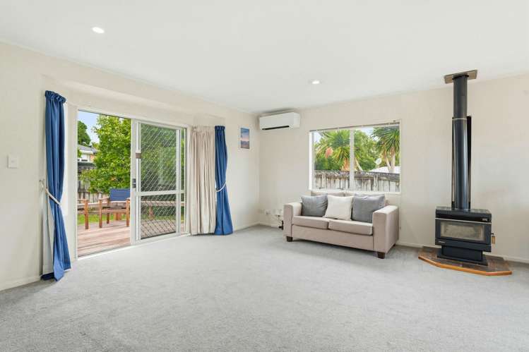 4/14 Phoenix Place Papatoetoe_9