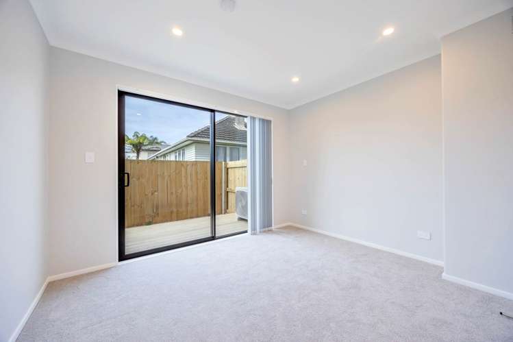 5/84 Kings Road Panmure_11
