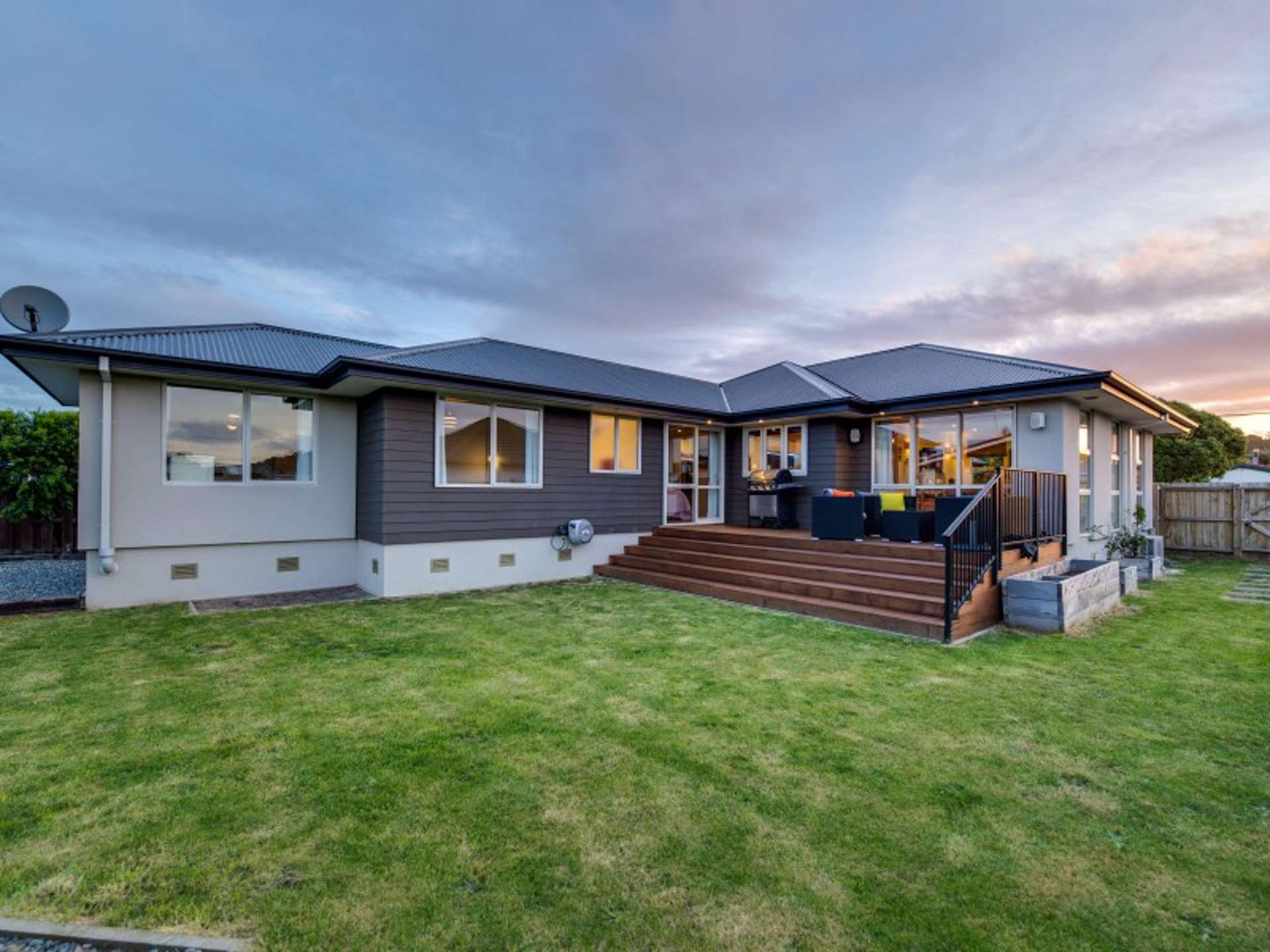 369 Pine Avenue South New Brighton_0