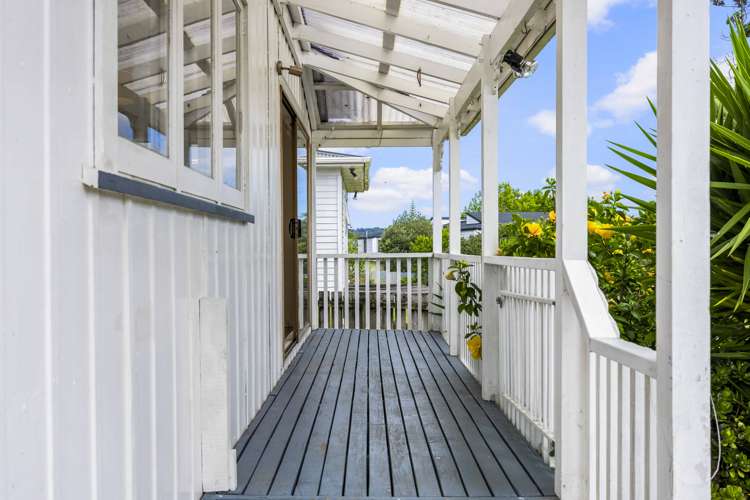 2/37 Mildmay Road Henderson_13