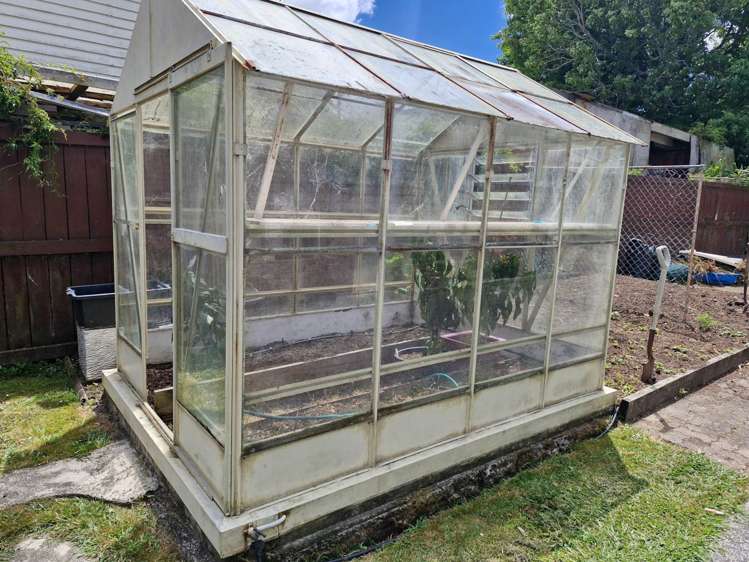 817 Te Atatu Road Te Atatu Peninsula_7