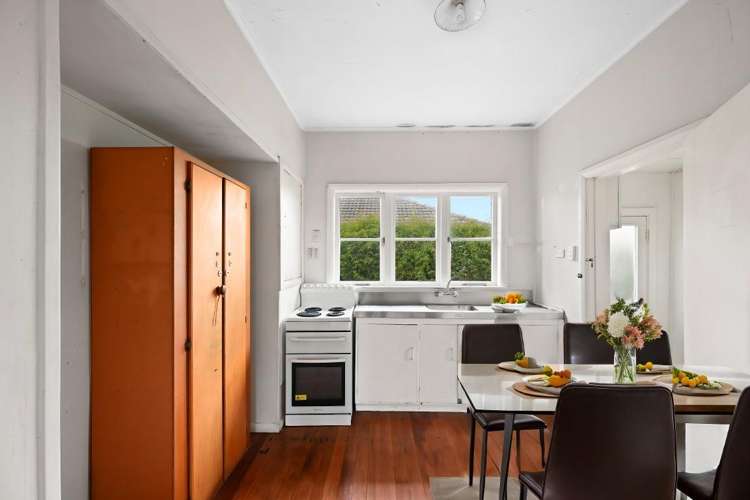 184 Clyde Street Hamilton East_3