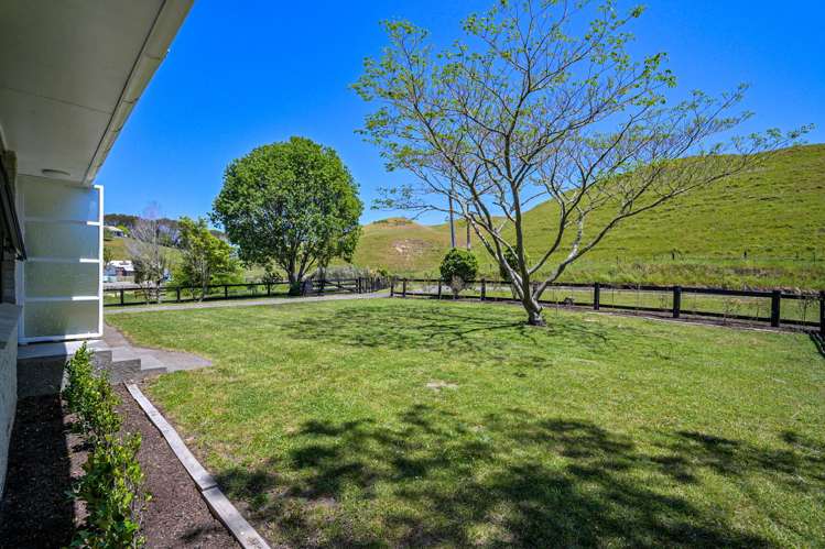 1655 Middle Road Poukawa_2