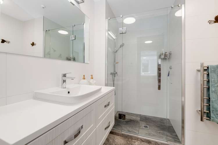 237 Hibiscus Drive Orewa_13