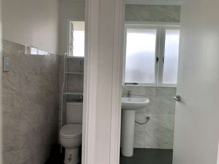 2/4 Fleming Street Manurewa_5