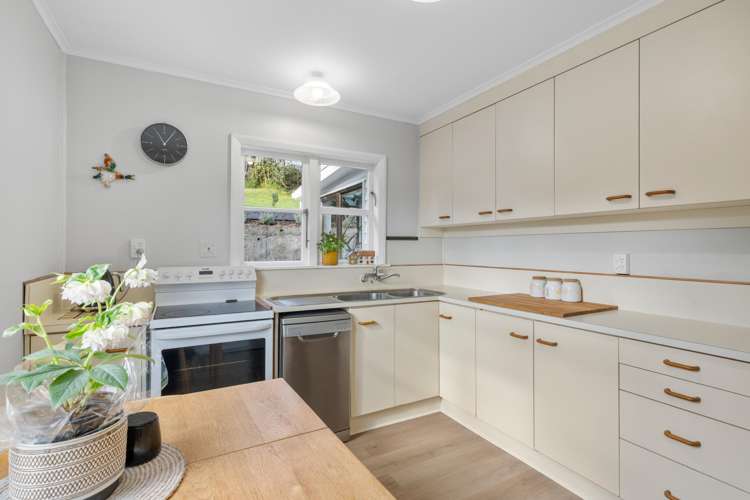 15 Ngatitoa Street_2