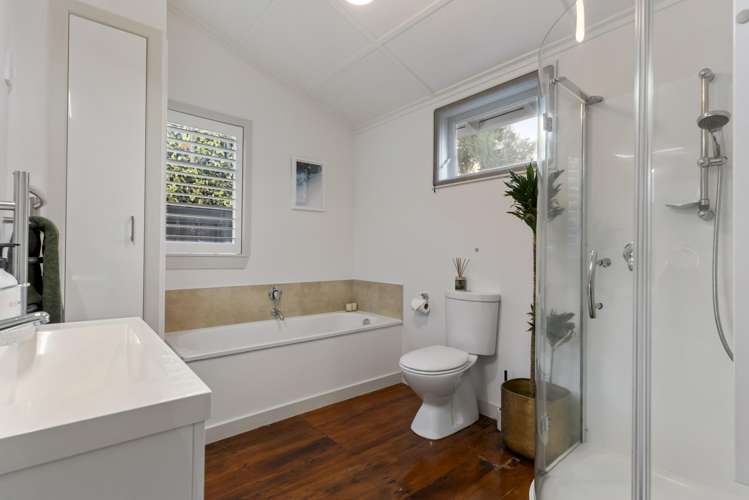 32 Livingstone Street Westmere_10