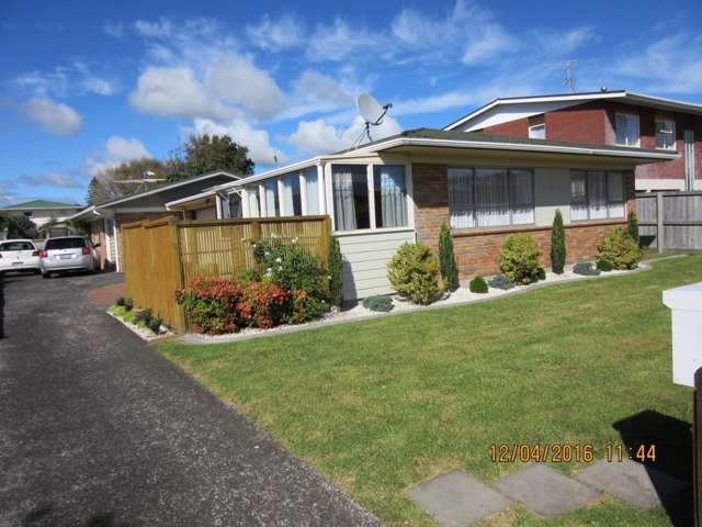 1/88 Florence Avenue Orewa_2