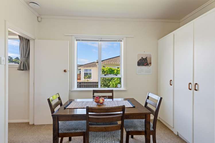 76 Oxford Street Tawa_6