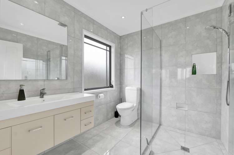 16 Beach Road Urenui_14