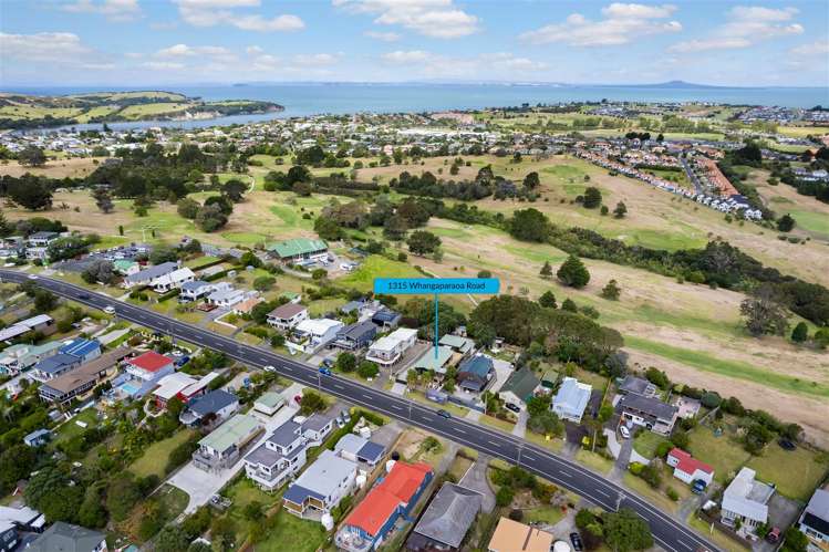 1315 Whangaparaoa Road Army Bay_22