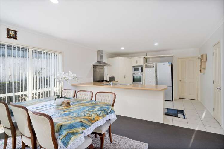 48 San Marino Drive West_5
