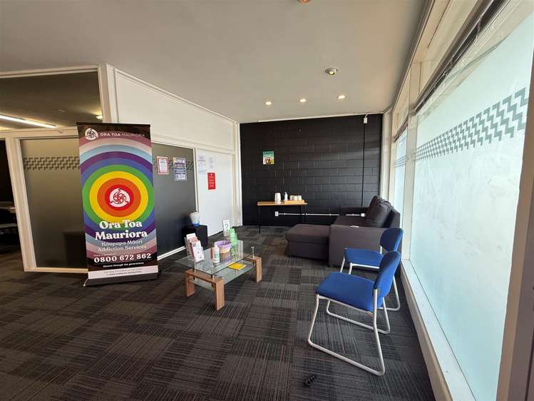 5 Lyttelton Avenue Porirua_11