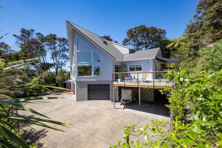 184 Laingholm Drive Titirangi_2